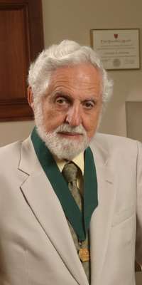 Carl Djerassi, Austrian-American chemist, dies at age 91